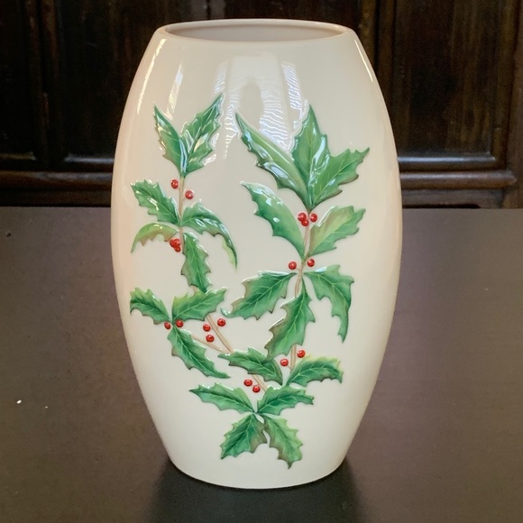 Vintage Holiday Vase - Picture 4 of 7